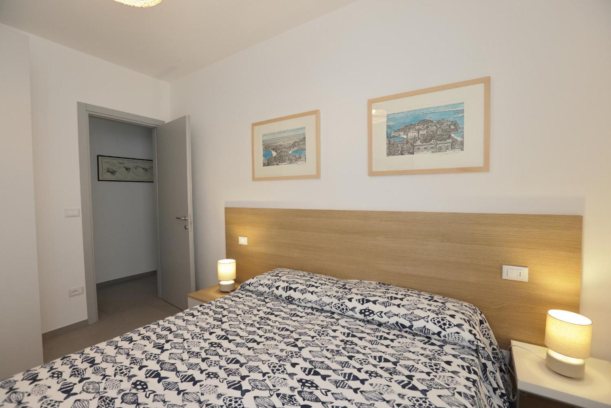 Adamaina - Sea View Apartment With Private Garage Сестри Леванте Екстериор снимка